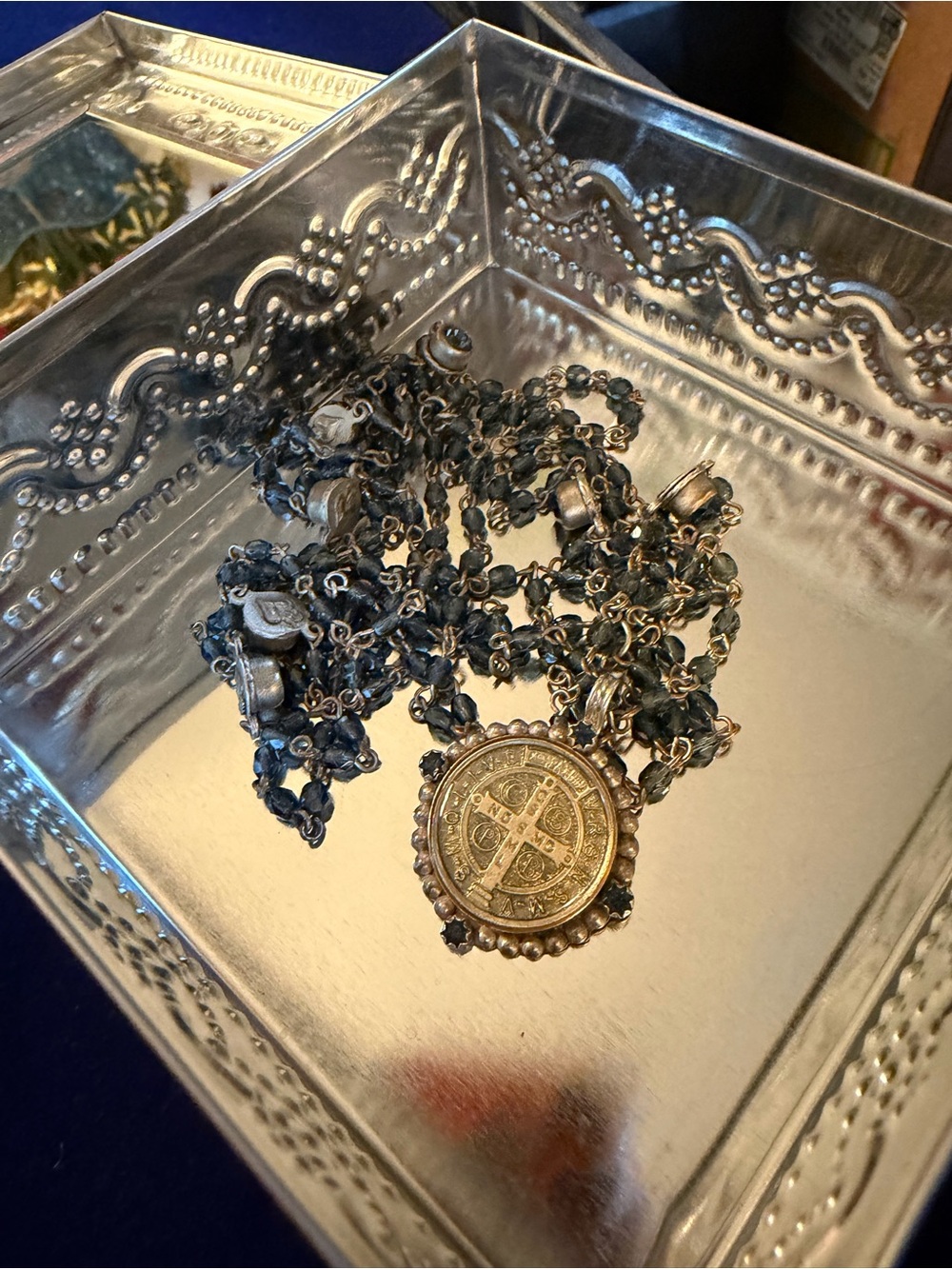 VSA Virgins Saints & Angels San Benito Necklace + Mexican Sacred Heart Tin Box - Picture 10 of 12